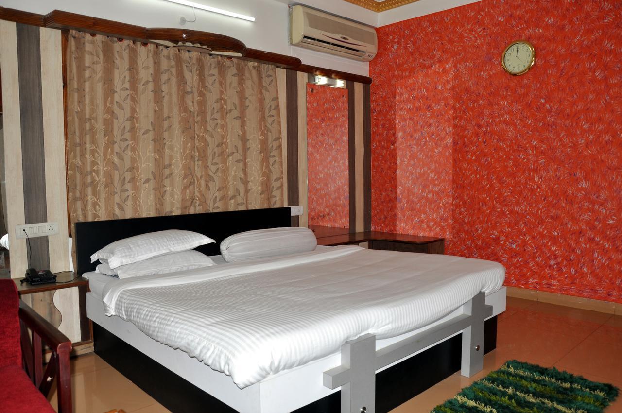 Hotel Lifestyle Sziliguri Kültér fotó