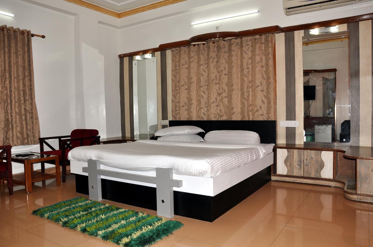 Hotel Lifestyle Sziliguri Kültér fotó