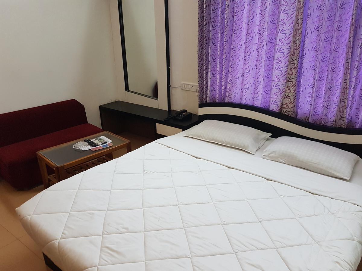 Hotel Lifestyle Sziliguri Kültér fotó
